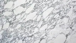 Veined white marble slab from Arabescato Corchia Elite collection
