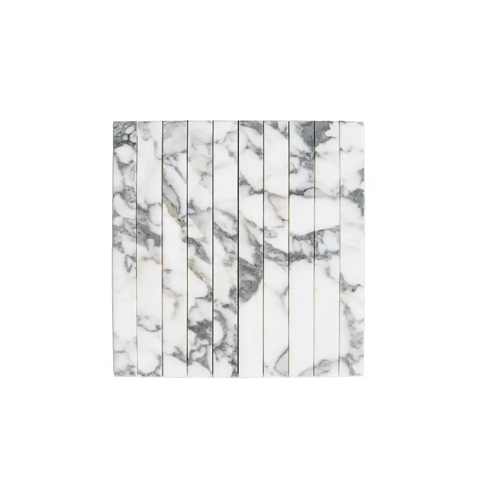 Marble-patterned tile arrangement of Arabescato Corchia Elite Corchia Marble Mosaic