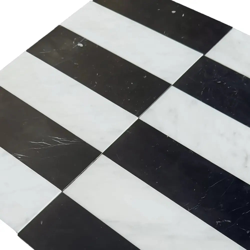 Black and white checkered tiles from Arezzo Carrara White Royale and Nero Marquina Prestige set