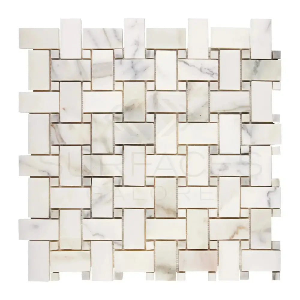White marble basketweave mosaic tile in Calacatta Gold Select Gold finish