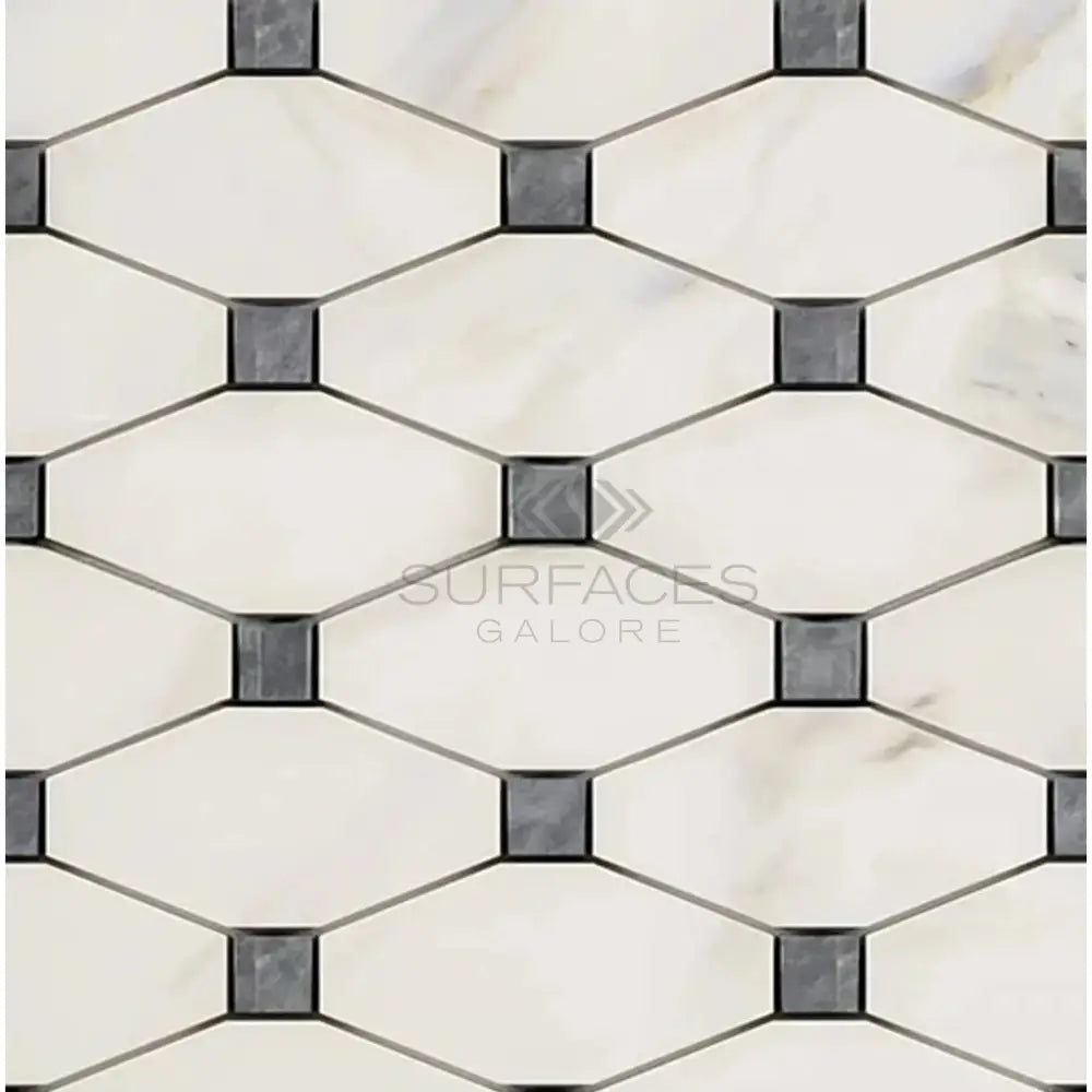Patterned tile mosaic featuring Calacatta Gold Select Gold Octave marble with blue-gray accents