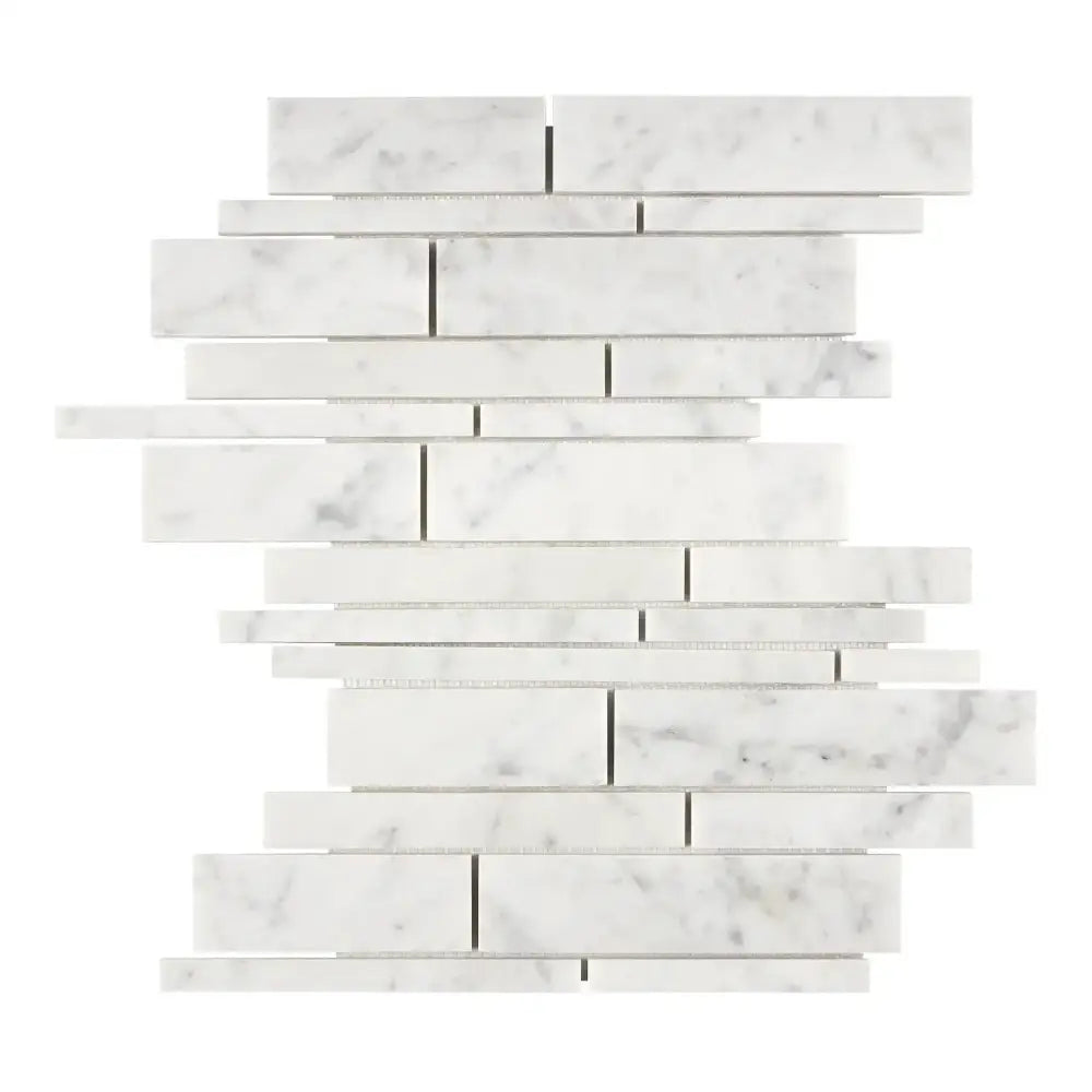 Carrara White Royale Manhattan Random-Strip Mosaic Marble Tile with rectangular pieces