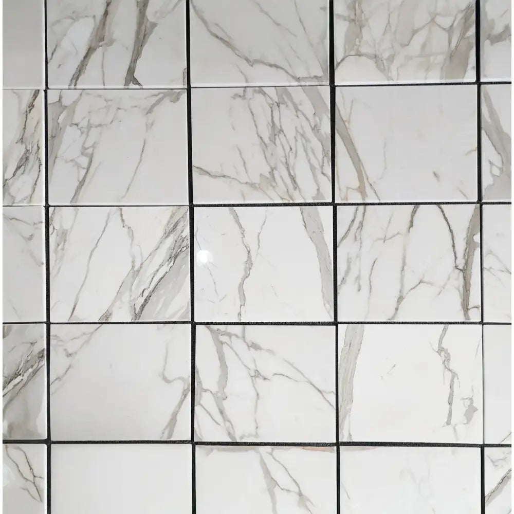 White marble tile pattern from Checkerboard Ming Green Prestige and Calacatta Gold Marble set