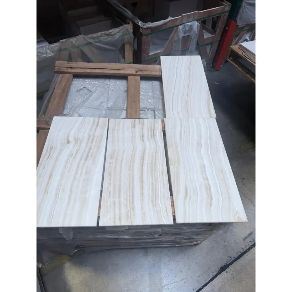 Checkerboard Rojo Alicante Select Marble and White Onyx (Vein-Cut) Marble 12X12 Set-American Stone