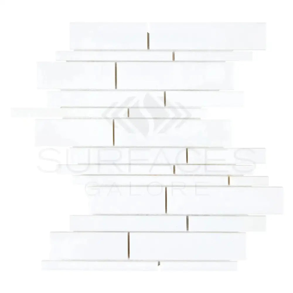 White rectangular mosaic tile sheet from Thassos Supreme Manhattan Mosaic Marble collection